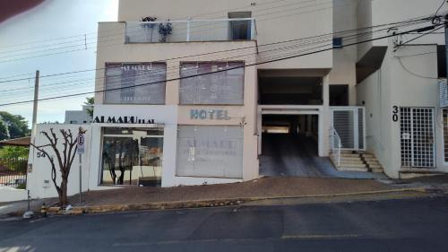 Marilia Hotel | Budget-Friendly Hotel Flat Almaru in Marília - 9.2/10 Rating