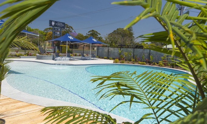 Forster Hotel | Discover Hotel Forster: Family-Friendly with Pool & Breakfast