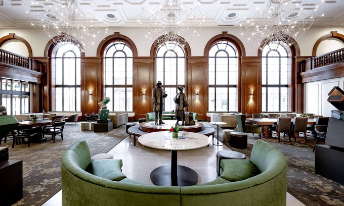 Downtown Des Moines Hotel | Experience Hotel Fort Des Moines: Top-Rated Comfort & Amenities