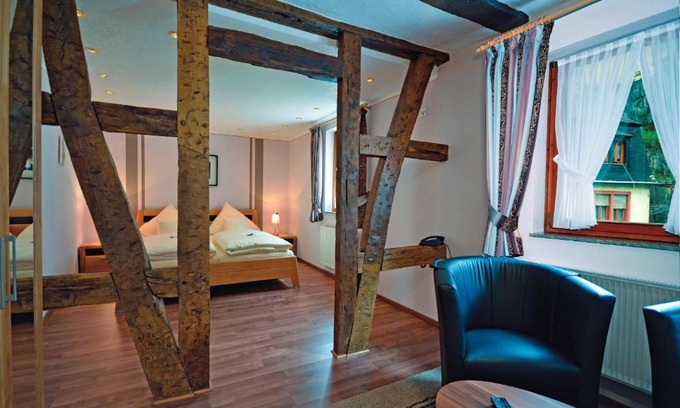 Beilstein Hotel | Cozy Hotel Gästehaus auf der Lay with Family-Friendly Amenities