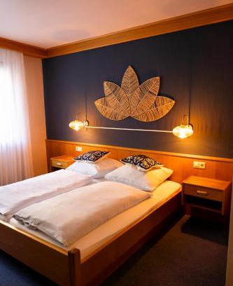 Guels Hotel | Discover Hotel Gülser Weinstube: Family & Pet Friendly Stays