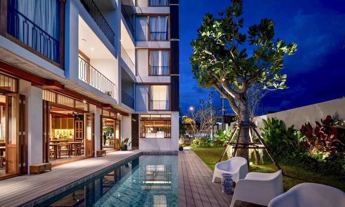 Khuekkhak Hotel | Discover Hotel Gahn: Guest Rated 9.4, Pool and Restaurant