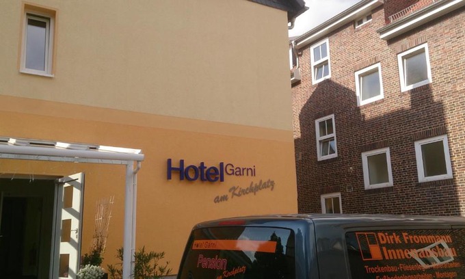 Ilmenau House | Discover Hotel Garni Am Kirchplatz: Pet-Friendly Comfort