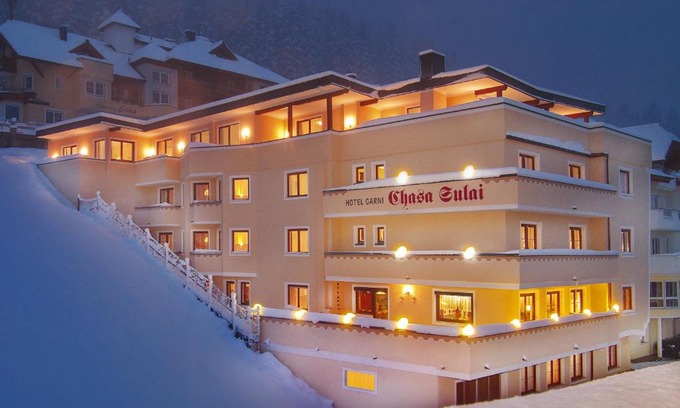 Ischgl Hotel | Indulge at Hotel Garni Chasa Sulai - Family and Spa Retreat