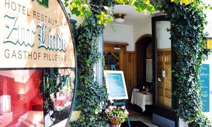 Sankt Valentin Hotel | Pet-Friendly Retreat at Hotel Garni - Gasthof Pillgrab