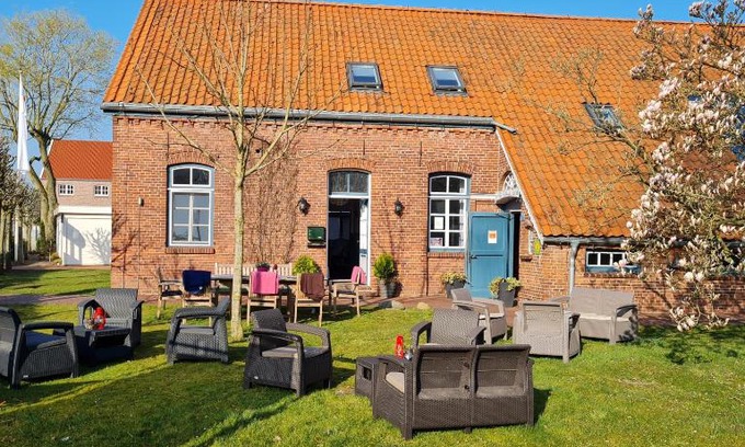 Timmel Hotel | Discover Hotel Restaurant Kastanjehoff: Pet-Friendly Comfort