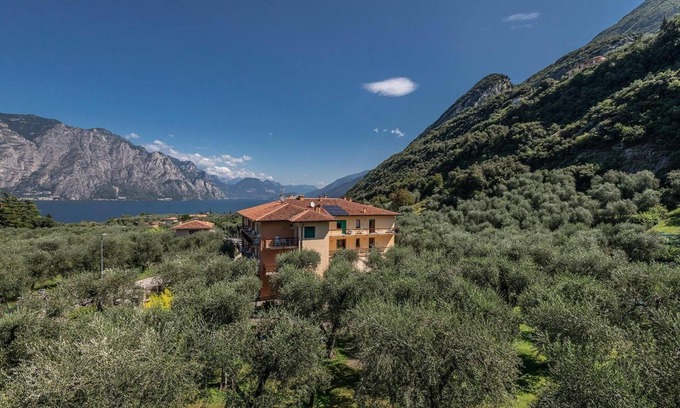 Campagnola Hotel | Discover Hotel Garni Orchidea: Guest Rated 9.8, Family-Friendly