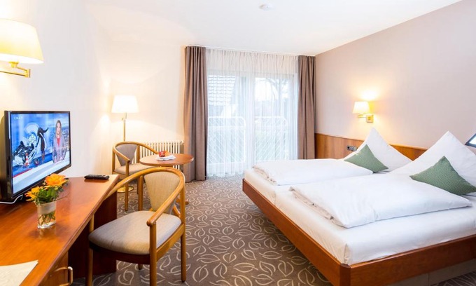 Bad Waldsee Hotel | Inviting Hotel Gasthaus Adler: Pet-Friendly with Breakfast