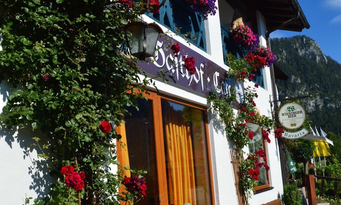 Inzell Hotel | Discover Hotel Gasthaus Café Bavaria: Family-Friendly Stay