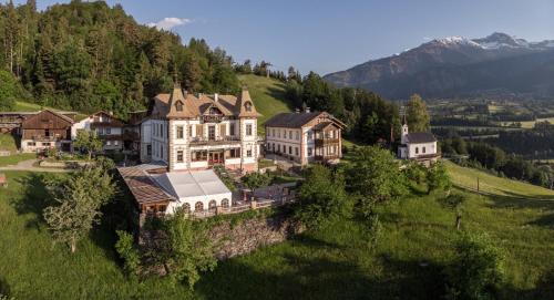 Lienz Hotel | Welcoming Hotel Gasthof Gribelehof with Hot Tub & Breakfast