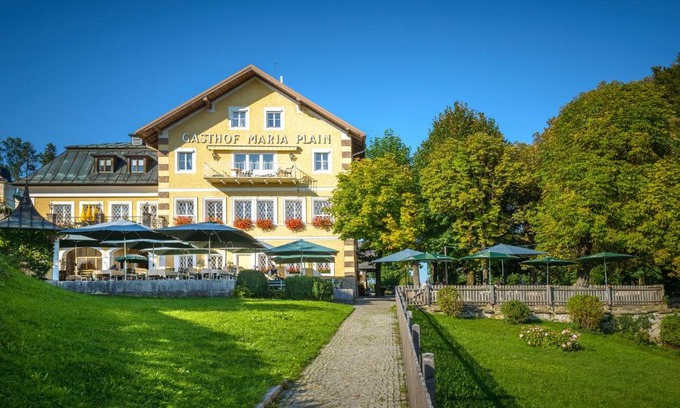 Bergheim Hotel | Pet-Friendly Retreat at Hotel-Gasthof Maria Plain - Rated 9/10