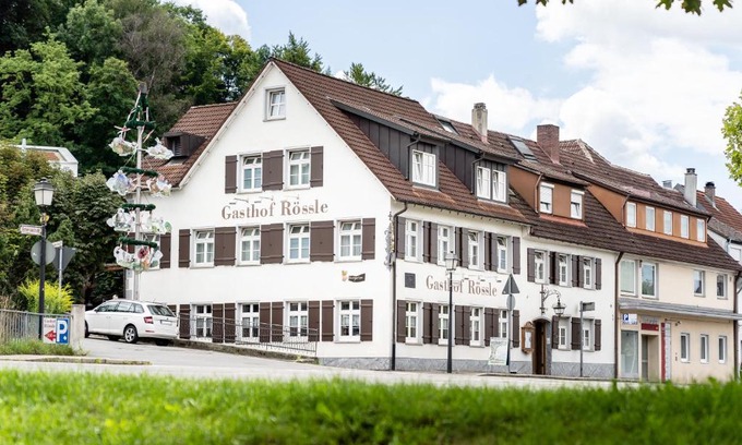 Weingarten Hotel | Welcoming Hotel Gasthof Rössle: Family-Friendly Retreat