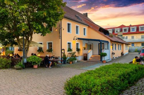 Ansbach Hotel | Pet-Friendly Getaway at Hotel-Gasthof Rangau, Rated 8.3