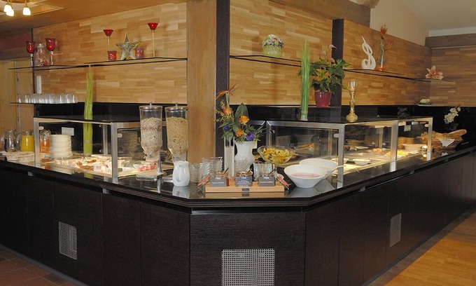 Ansbach Hotel | Discover Hotel-Gasthof Rangau: Family-Friendly Dining Awaits