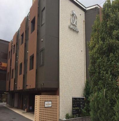 Kuki Hotel | Welcoming Hotel Gaudium for Adults with Breakfast Included