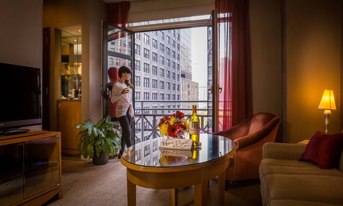 Rose Hill Hotel | Elegant Hotel Giraffe with Spa & Eco-Friendly Amenities