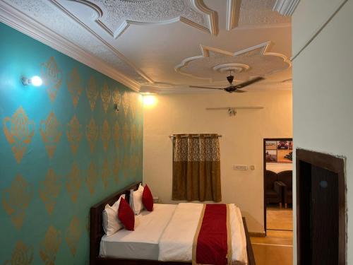 Jaisalmer Cabin | Hotel Golden Grand Jaisalmer