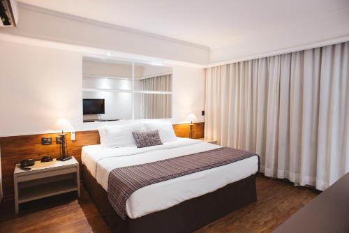 Conceicao Hotel | Discover Hotel Golden Park Campinas Cambuí with Pool & Ocean View