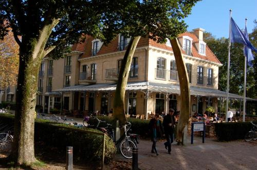 Schiermonnikoog Hotel | Oceanfront Hotel Graaf Bernstorff: A Family-Friendly Escape