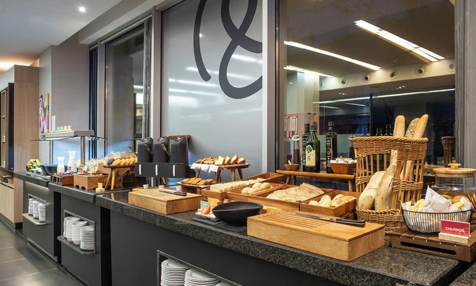 Beiro Hotel | Discover Pierre & Vacances Granada: 4-Star Getaway with Spa
