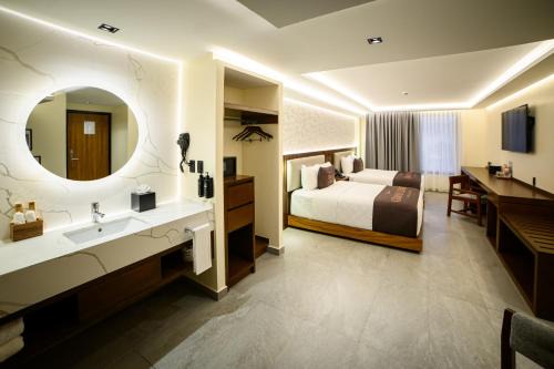 Orizaba Hotel | Discover Hotel L'Orbe: Family-Friendly 4-Star Retreat