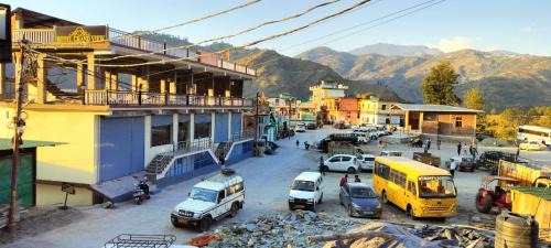 Barkot Hotel | Hotel Grand View