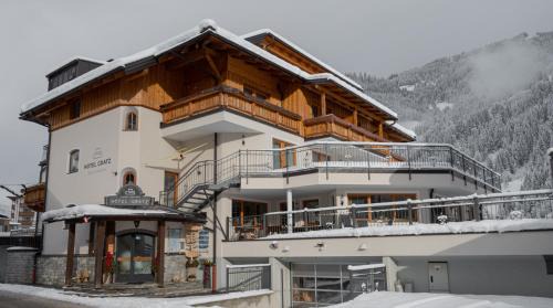 Grossarl Hotel | Discover Hotel Gratz Großarl: 9/10 Rated with Hot Tub & More