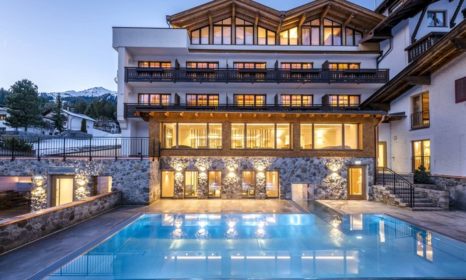 Pettneu am Arlberg Hotel | Exceptional Hotel Gridlon: Spa, Pool & 9.8 Guest Rating!