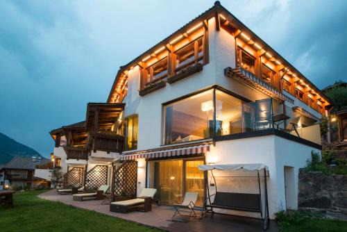 Ortisei Hotel | Experience Hotel Grien: Oceanfront Bliss & Spa Retreat
