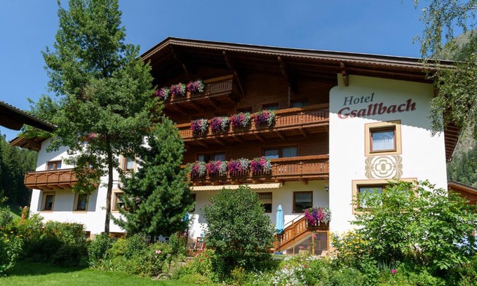 Vergoetschen Hotel | Discover Hotel Gsallbach: Oceanfront Bliss Awaits
