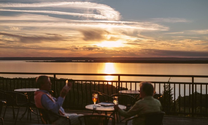 Gyllene Uttern Hotel | Experience Comfort at Hotel Gyllene Uttern - 4-Star Stay