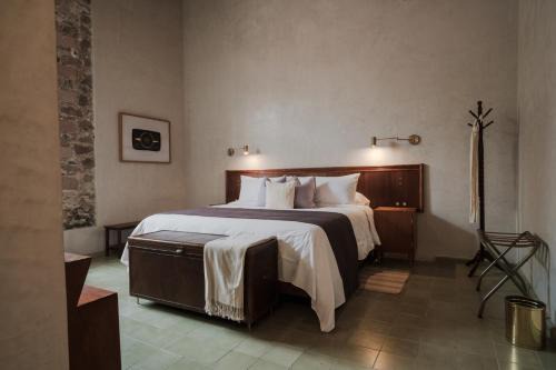 Queretaro Hotel | Experience Unmatched Comfort at Hotel Hércules Near the Ocean