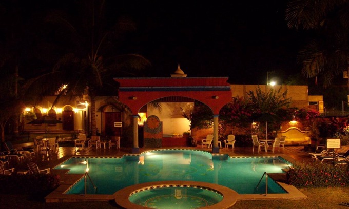 Sin Nombre Loc. San Blas Hotel | Discover Hotel Hacienda Flamingos: Family-Friendly Retreat