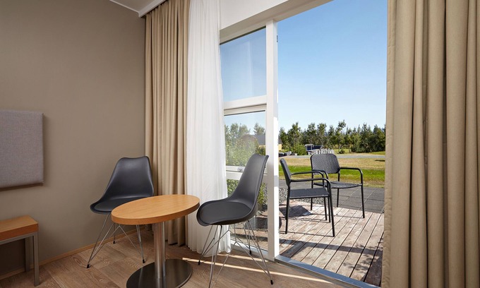 Borgarnes Hotel | Discover Hotel Hamar: Spa Retreat with Family-Friendly Perks