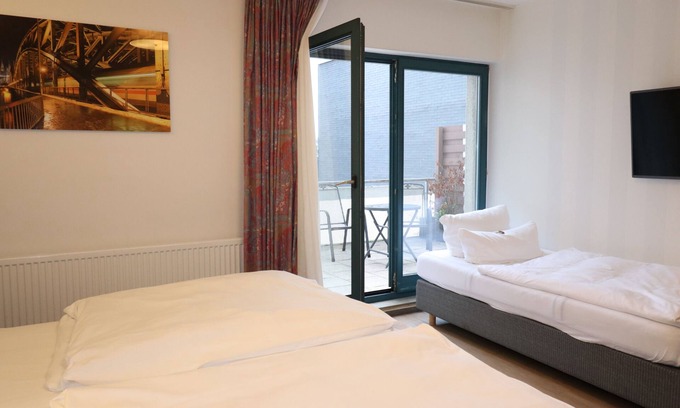 Bergisch Gladbach Hotel | Discover Hotel Hansen: Family-Friendly with Great Amenities