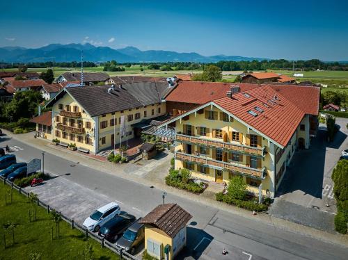 Happing Hotel | Discover Hotel Happinger Hof: Spa, Pool & Family Friendly