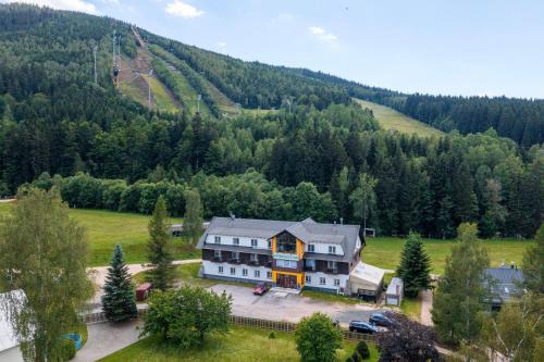 Harrachov Hotel | Pet-Friendly Retreat at Hotel Harrachov Inn for Families