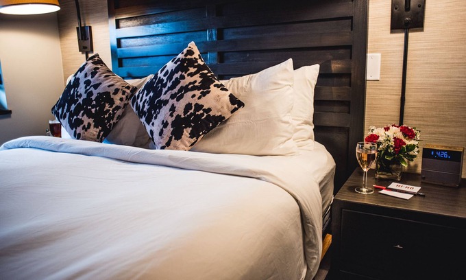 Fairfield Hotel | Discover Hotel Hi-Ho: Family-Friendly with Spa & Dining