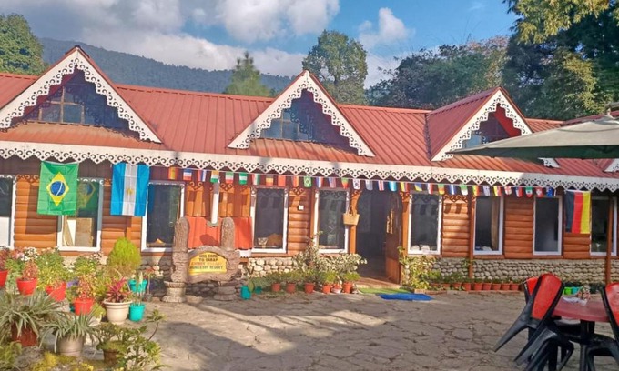 Lachen House | Pet-Friendly Retreat at Hotel High Mountain, Lachen