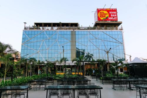 Jhotwara Hotel | Discover Hotel Highway King Jaipur: Family-Friendly Dining
