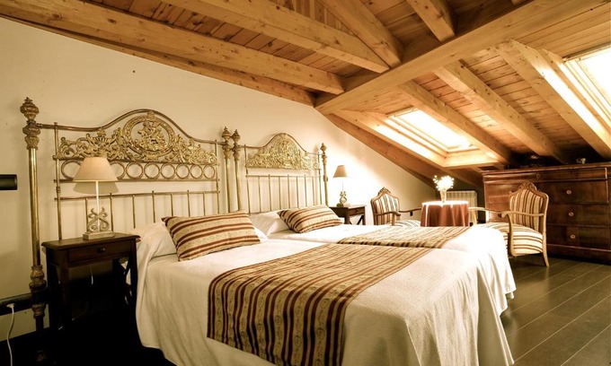 Sepulveda Hotel | Inviting Hotel-Hospedería los Templarios: Breakfast & Family-Friendly