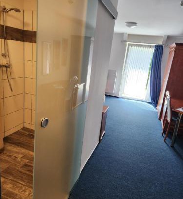 Prisdorf Hotel | Pet-Friendly Hotel Hoyers in Pinneberg for Family Stays