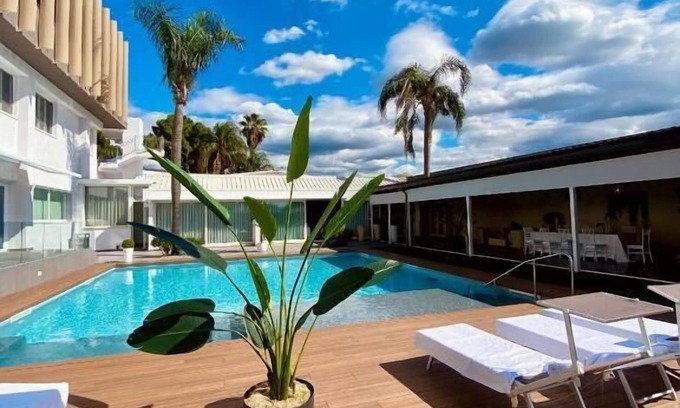 Nola Hotel | Discover Hotel I Gigli: A 4-Star Family-Friendly Retreat
