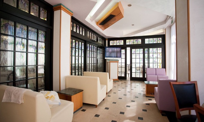 Sottomarina Hotel | Ideal Hotel with Ocean Views and Family-Friendly Amenities