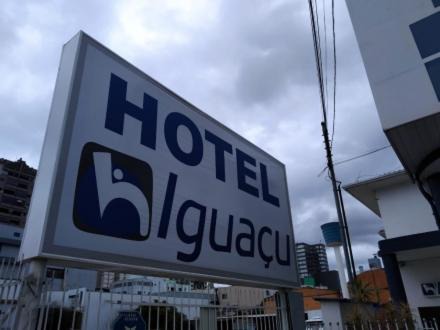 Centro Hotel | Budget-Friendly Hotel Iguaçu Chapecó with Family Amenities