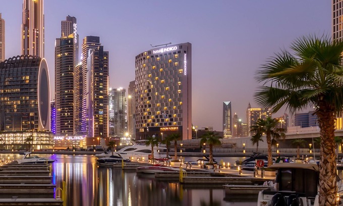 Downtown Dubai Hotel | Elegant Hotel Indigo Dubai Downtown: A 5-Star Experience