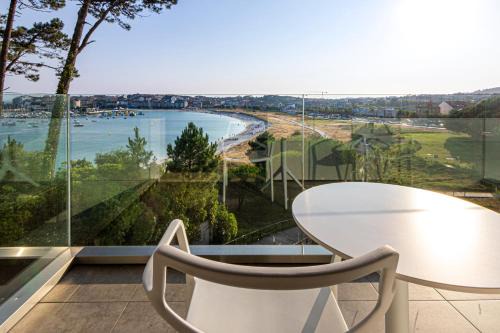 Sanxenxo Hotel | Oceanfront Comfort at Hotel Inffinit Sanxenxo, Rated 8.3