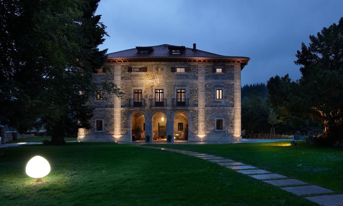 Bidania-Goiatz Hotel | Experience Elegance at Hotel Iriarte Jauregia - Guest Rated 9.8