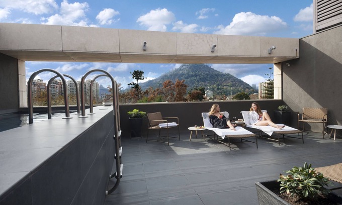 Lastarria Hotel | Discover Hotel Ismael: Family-Friendly with Pool & Spa