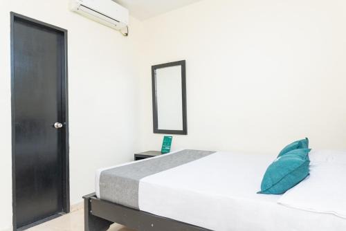 Soledad Hotel | Budget-Friendly Stay at Ayenda Itaka - Family Welcoming